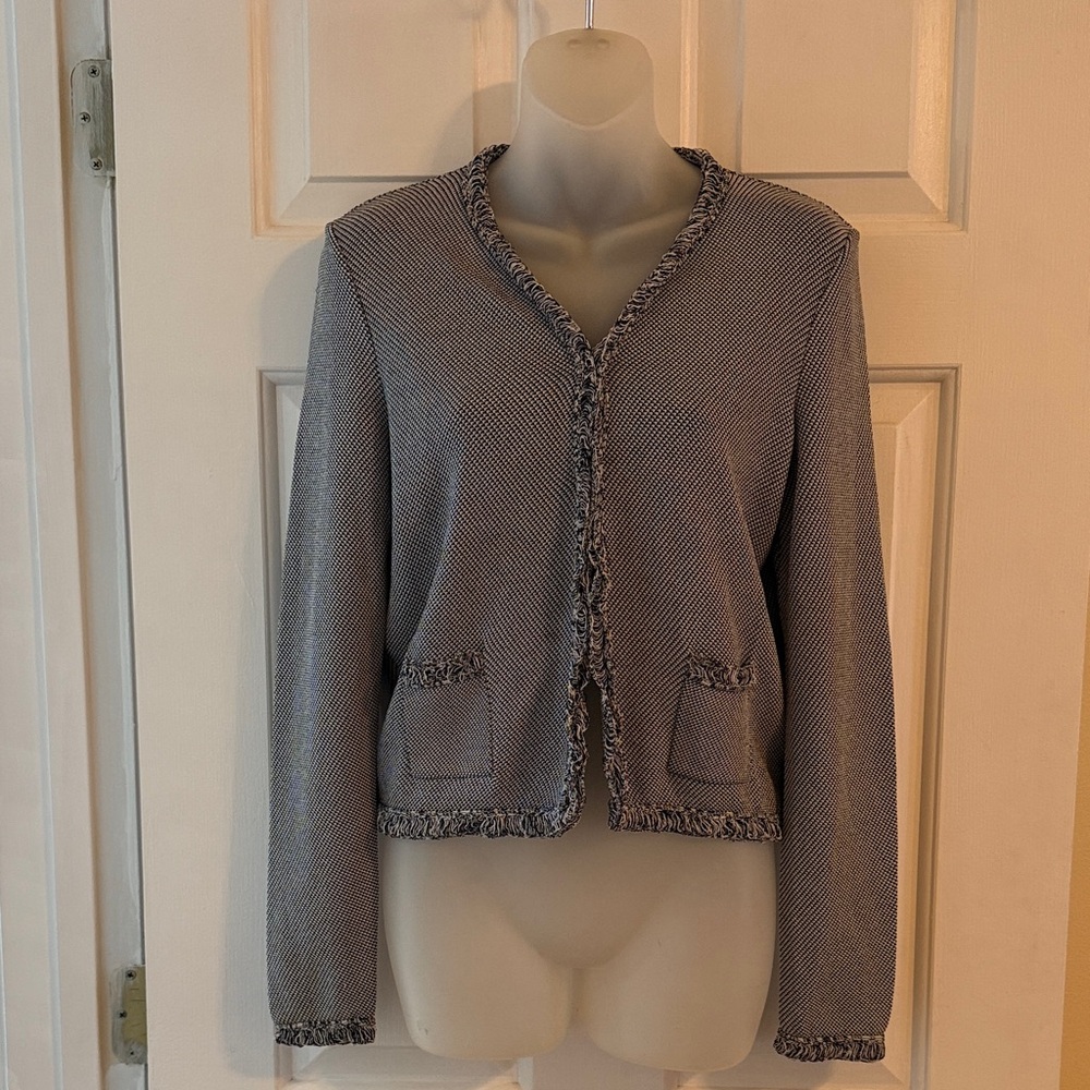 Women’s Anneclaire Fringed Edge Textured Knit Cardigan Black and White, size 42